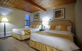 Powder Springs Inn Revelstoke